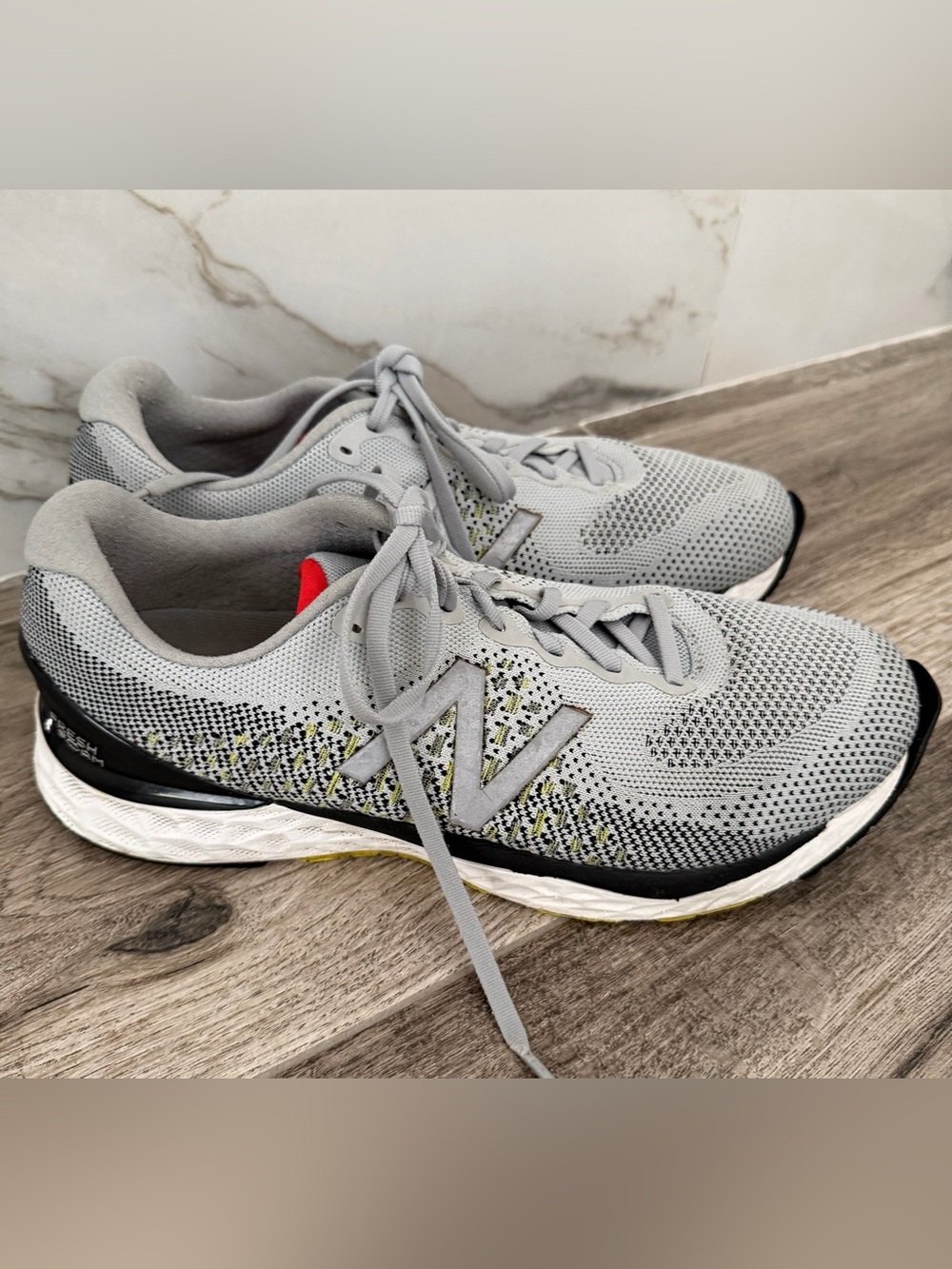 New Balance Light Grey Knit Running Sneakers with Black Accents 10 (4E) Wide
